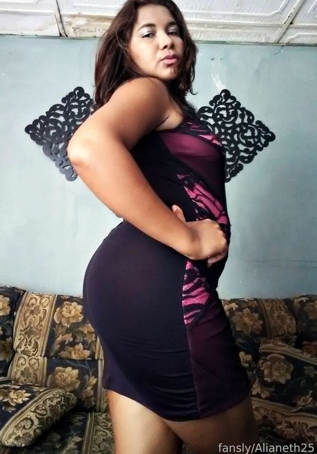 alianeth250 modèle artistique galerie