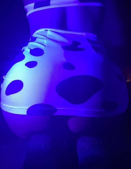 ado asiatique solo onlyfans exclusif gratuit photos