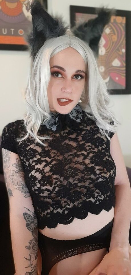 Salunes secret actrice de nus galeries