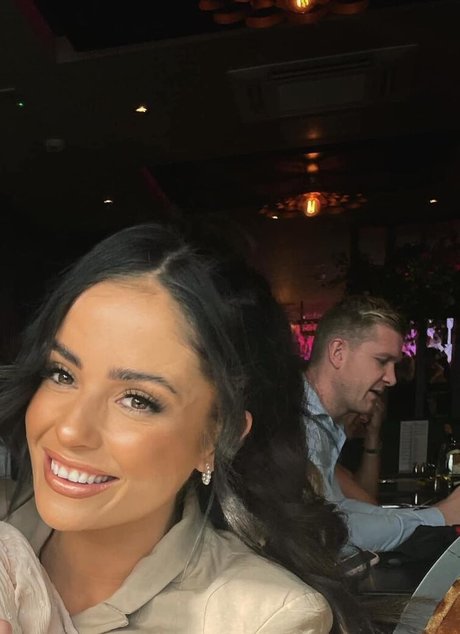 Megan L star du porno belle des photos