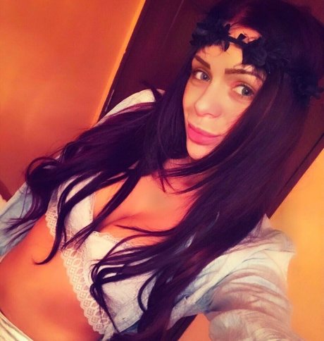 Iasmina Roxana belle étoile photo