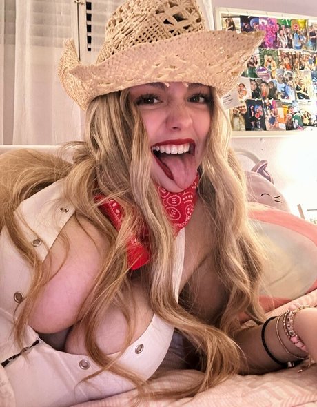 Kaylie Thibodeaux jolie star du porno photos