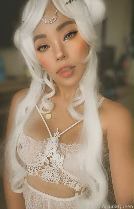 Lunaqueen actrice de sexe image
