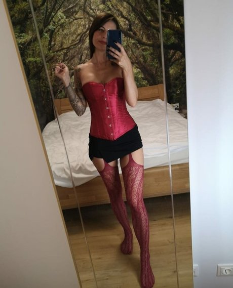 Lucy Akiko art étoile photo