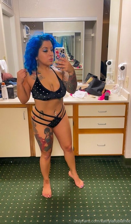 spanishxbarbiiefree modèle chaud galeries