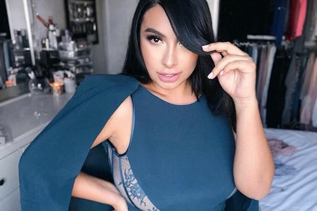 Wendy Alcala modèle meilleur images