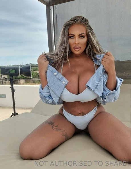 anal nu onlyfans nus pornographiques image