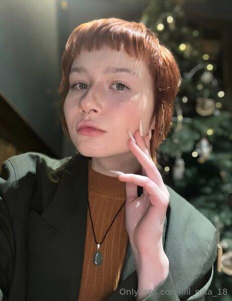 lill nika 18 modèle chaud img