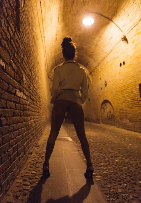 Sara Noli actrice porno archive