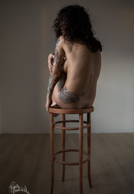 Sara Noli modèle exclusif images