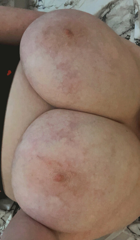 chloe nsfw star du porno parfaite archive