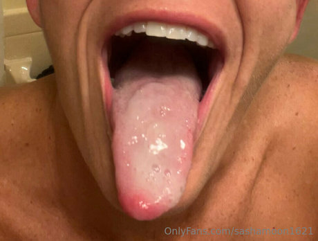 sashamoon1621 modèle magnifique des photos