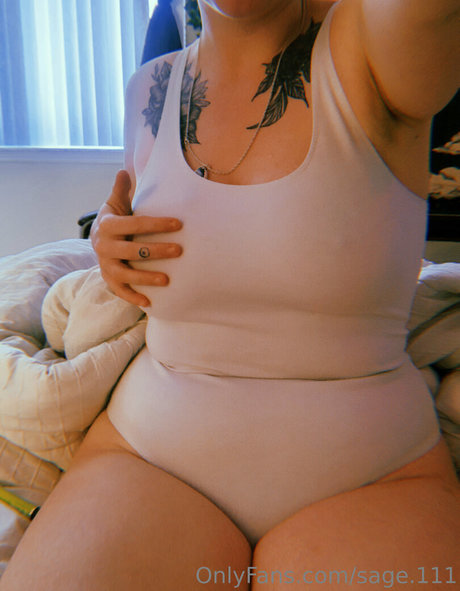 sage 111 jolie star du porno images