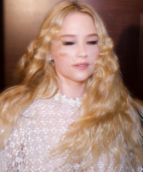 Haley Bennett modèle de haute qualité galerie
