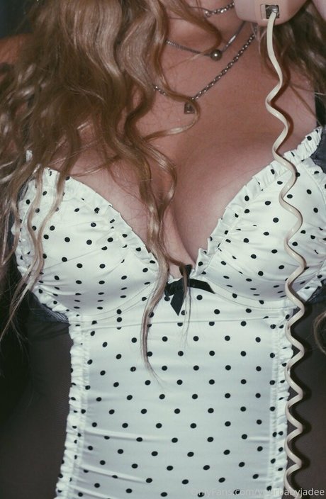 itsjadeblack star du porno adulte collection