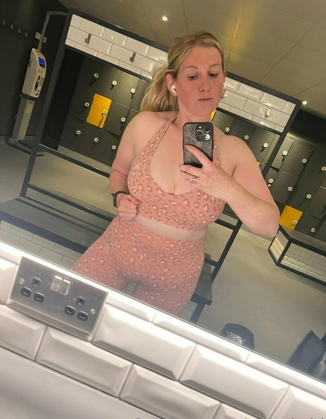 curvykgirl modèle de haute qualité collection