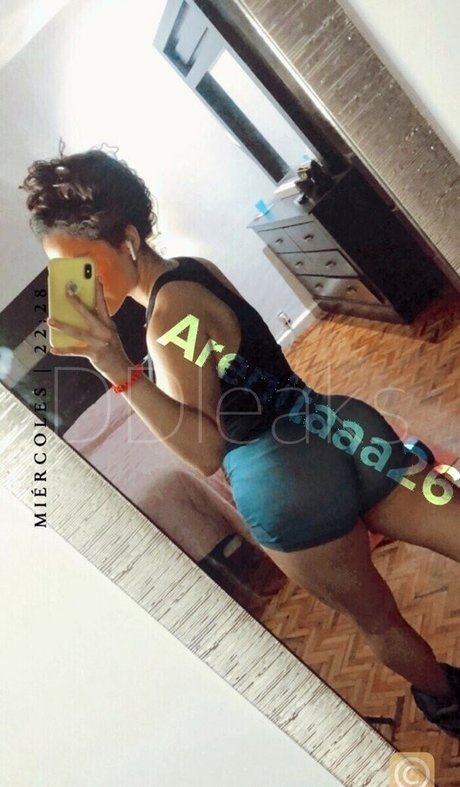 Sassi Zavala jolie star du porno photos