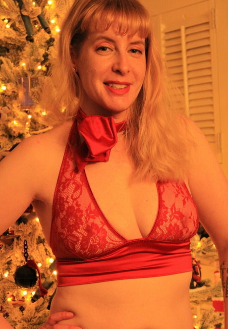 pinuptonogood beau modèle img