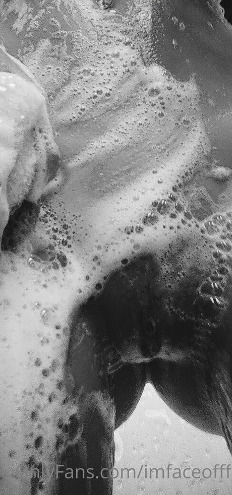 imfaceofff modèle artistique des photos