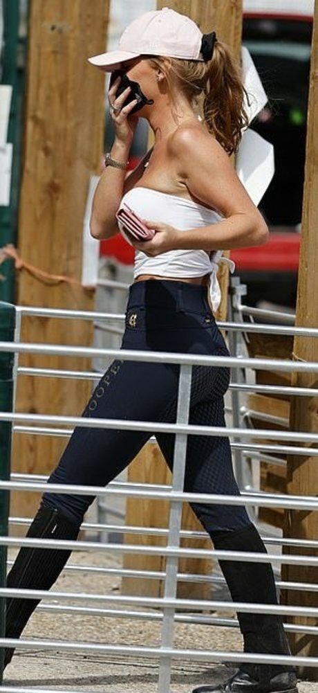 Summer Monteys Fullam modèle meilleur img