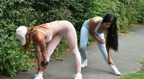 Summer Monteys Fullam art modèle des photos