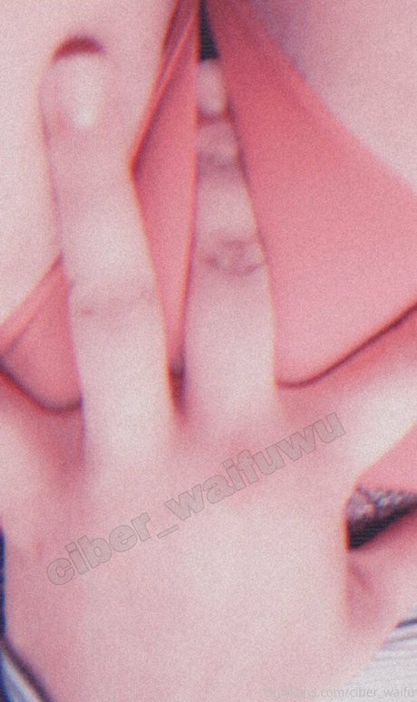 Ciberwaifuwu star du porno gratuit images