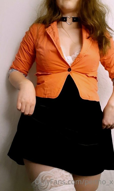 xx peitho actrice adulte des photos