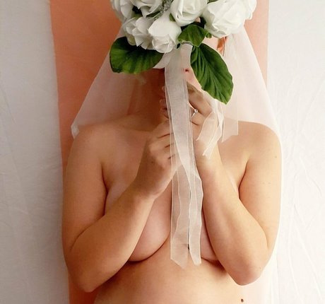 xx peitho actrice de grande qualité photos