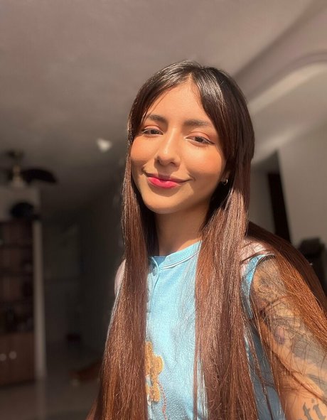 sofiakiut art star du porno archive