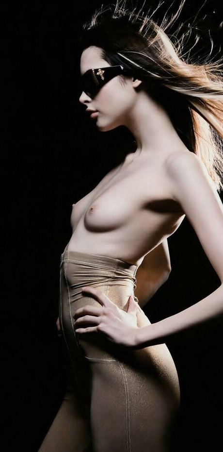 Charlotte Kemp Muhl actrice hd photos