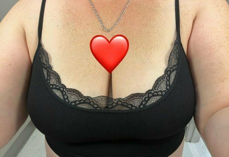 kailicious joli modèle des photos