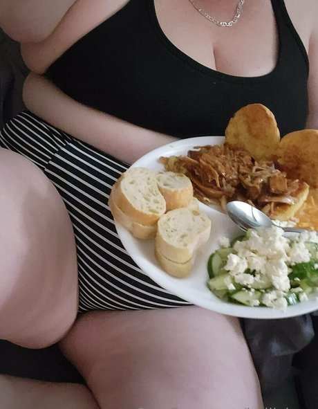 kailicious modèle joli image