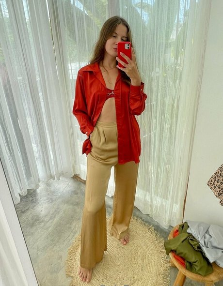 petits seins potelés onlyfans adulte exclusif galerie