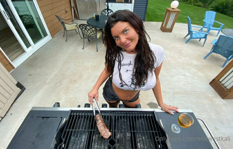 midwestkali modèle de haute qualité img