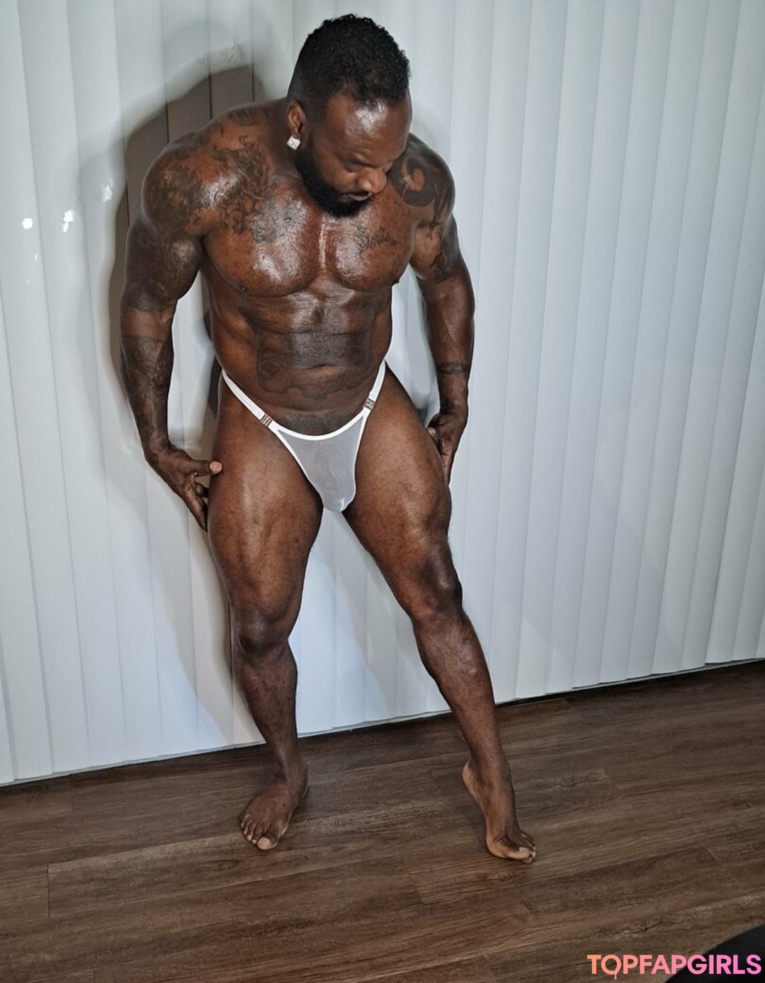 toolsfreepage actrice pornographique img