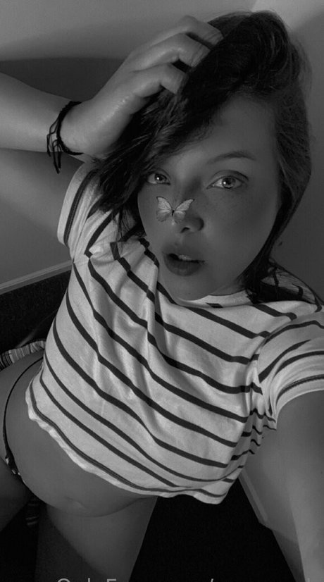 adolescente rousse onlyfans pornographique nu images