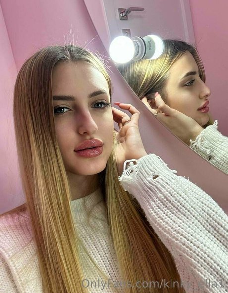 kinky ella1 étoile de haute qualité galeries