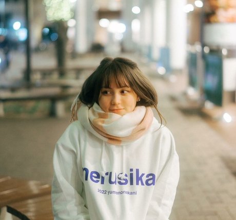 ASMR BlueKatie xxx étoile photo