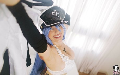 nefernik actrice libre photos