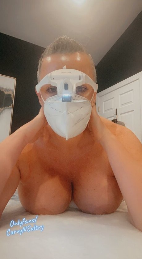 Madame Elise star du porno archive