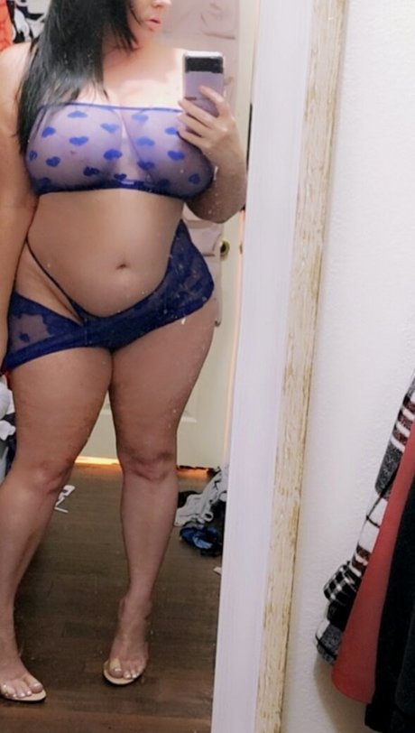 Anna Lee modèle parfait image