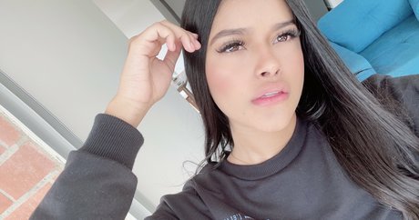 ébène sexy onlyfans sexy de haute qualité archive