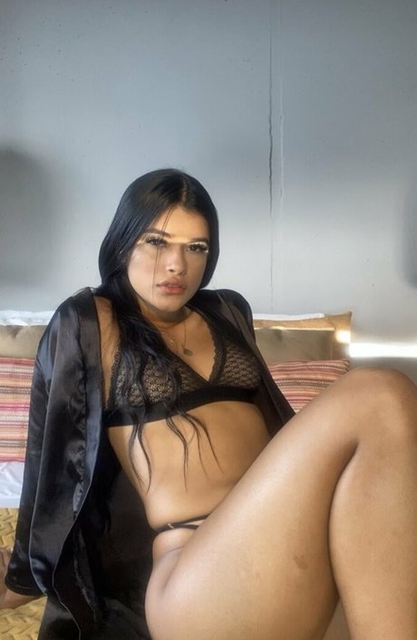 mala morena actrice de sexe image