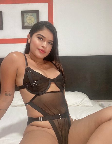 mala morena jolie actrice collection