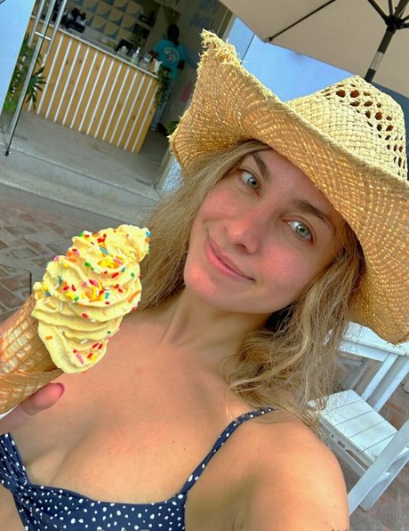 journeywithalora belle étoile galeries