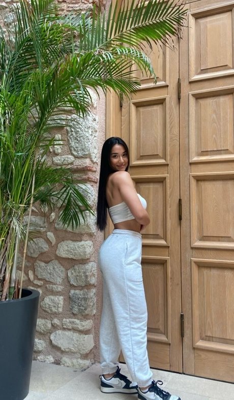 Hale Cabbar haut modèle collection