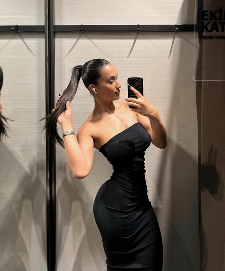 Hale Cabbar haut modèle img