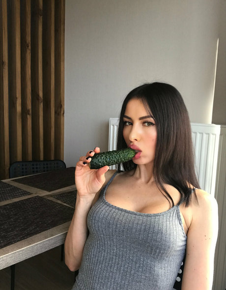 carolmommy modèle nu archive