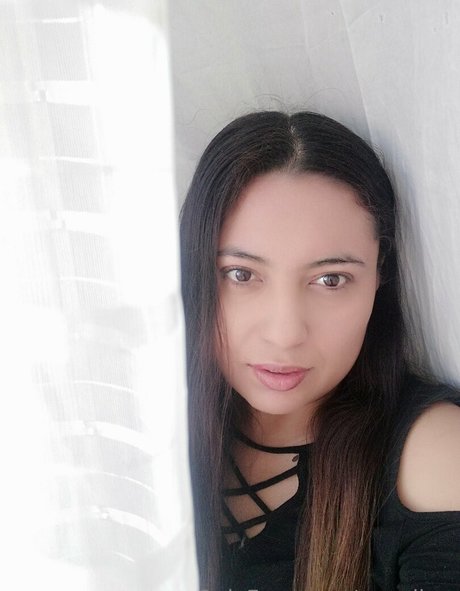 angelb n actrice adulte des photos