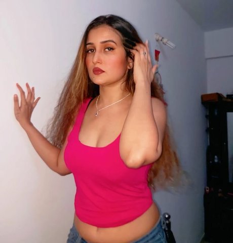 Aniza Hazel Profilfoto